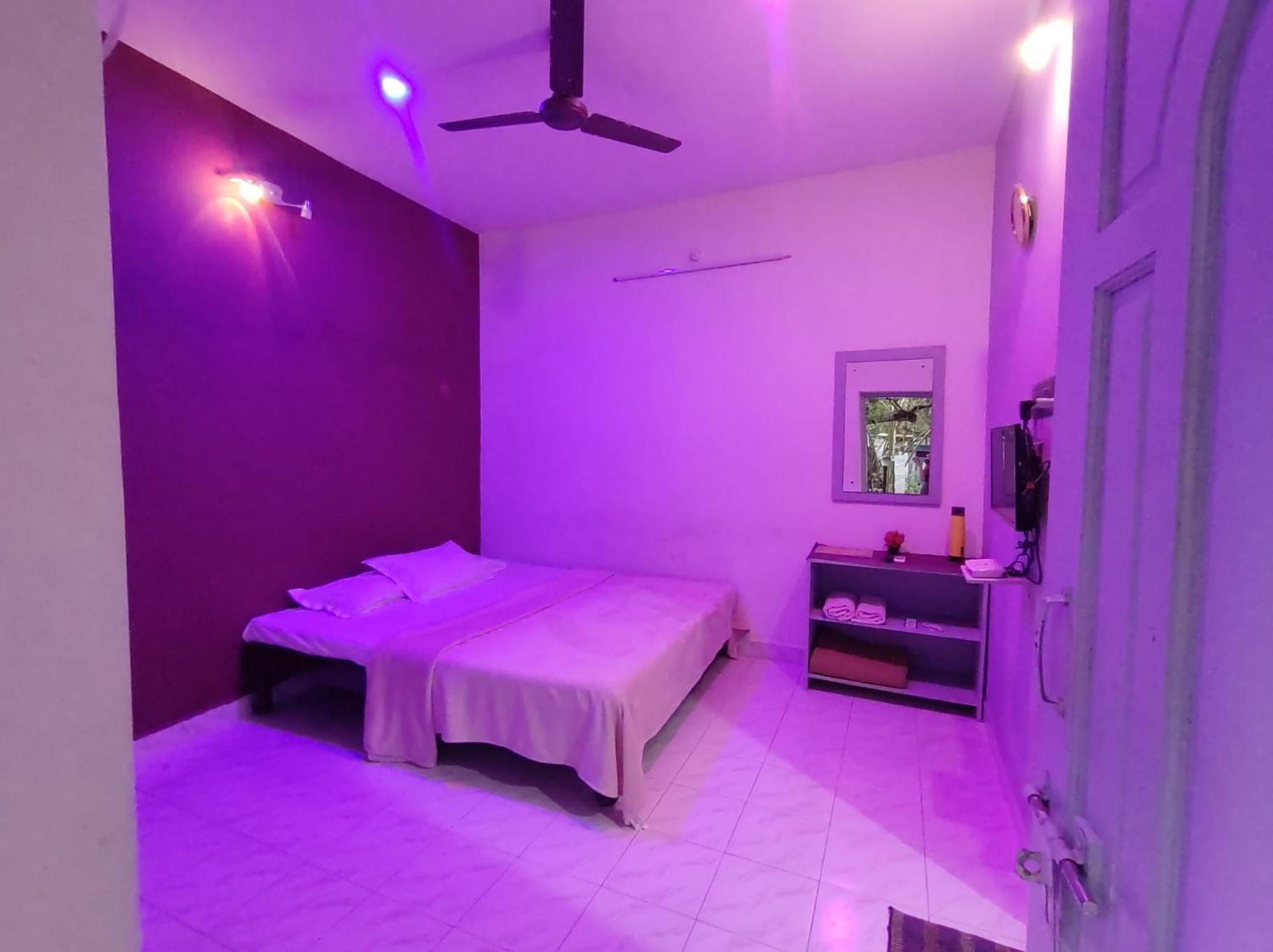 The Well Beach Side Guest House Auroville Exterior foto